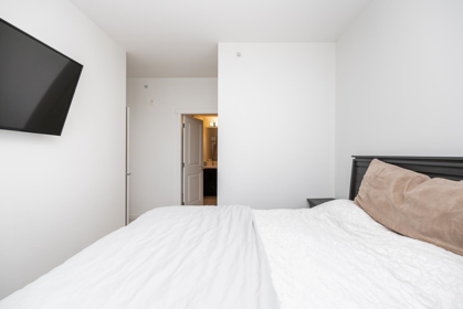 Bedroom 3 Photo of 401 15137 33 Avenue, Surrey, BC