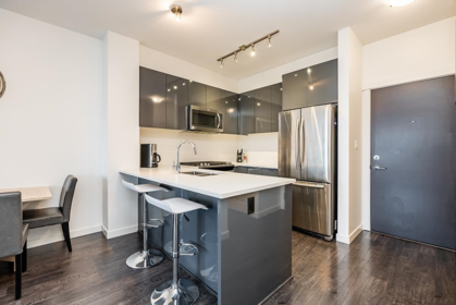 401 15137 33 Avenue, Surrey, BC