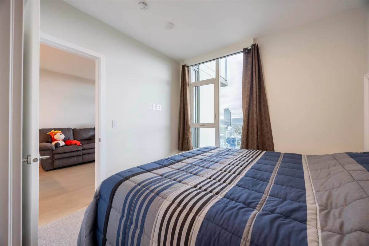 Primary Bathroom Photo of 4103 2186 Gilmore Avenue, Burnaby, BC