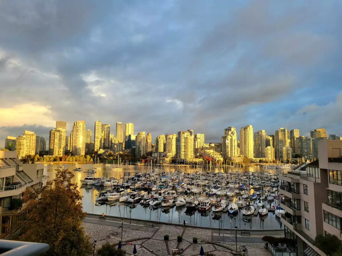 Aerial View of 521 666 Leg In Boot Square, Vancouver, BC