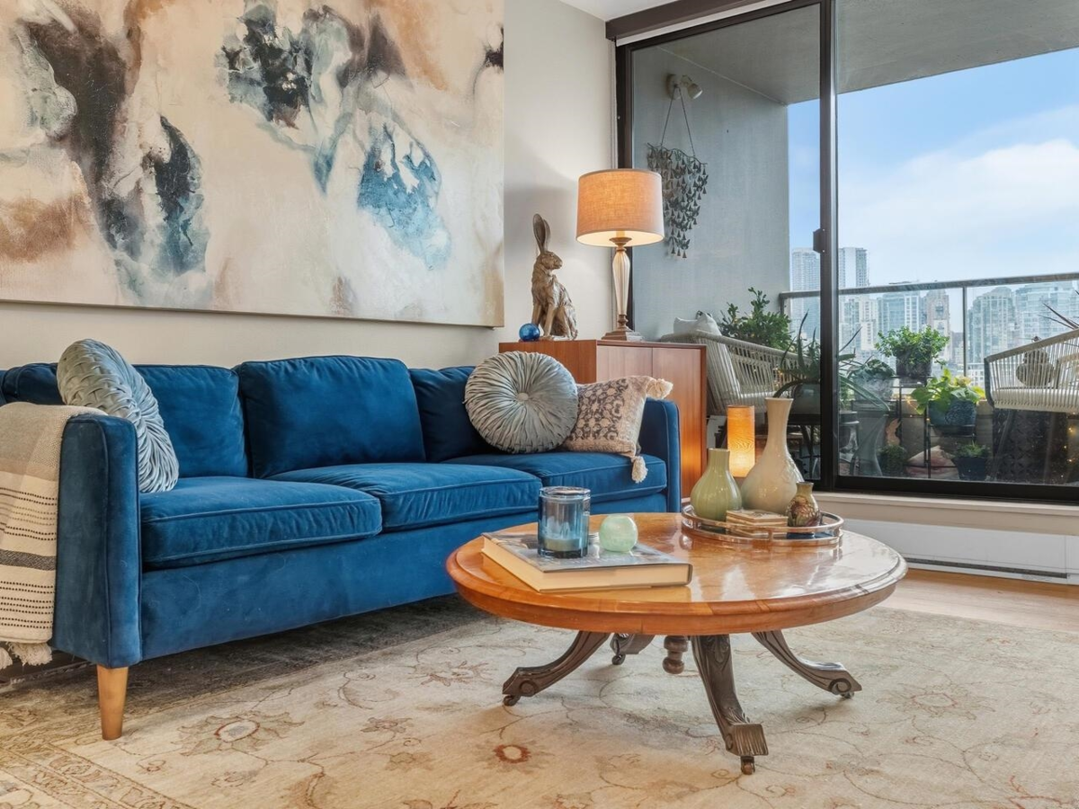 Bedroom 4 Photo of 521 666 Leg In Boot Square, Vancouver, BC