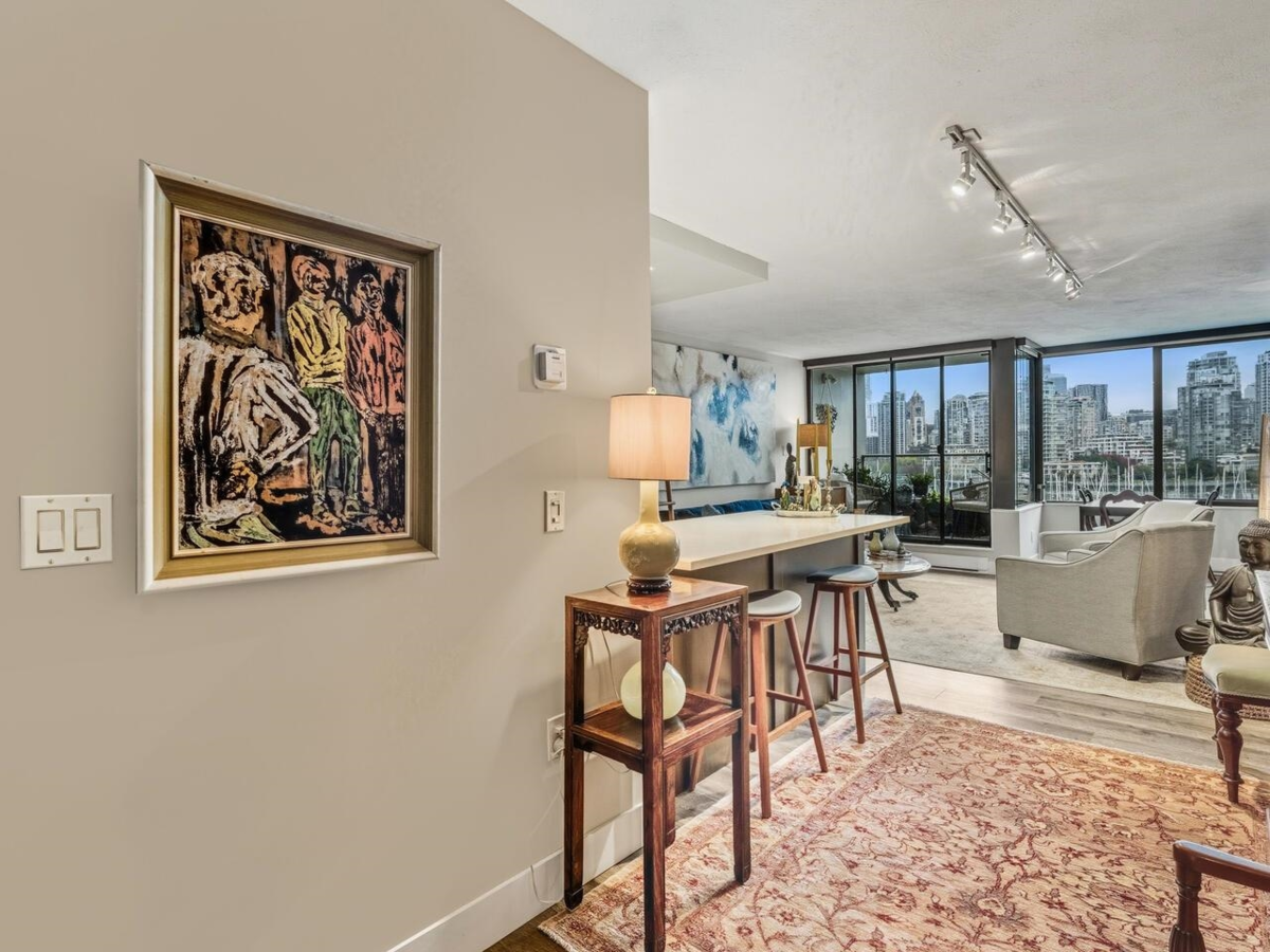 Kitchen Photo of 521 666 Leg In Boot Square, Vancouver, BC