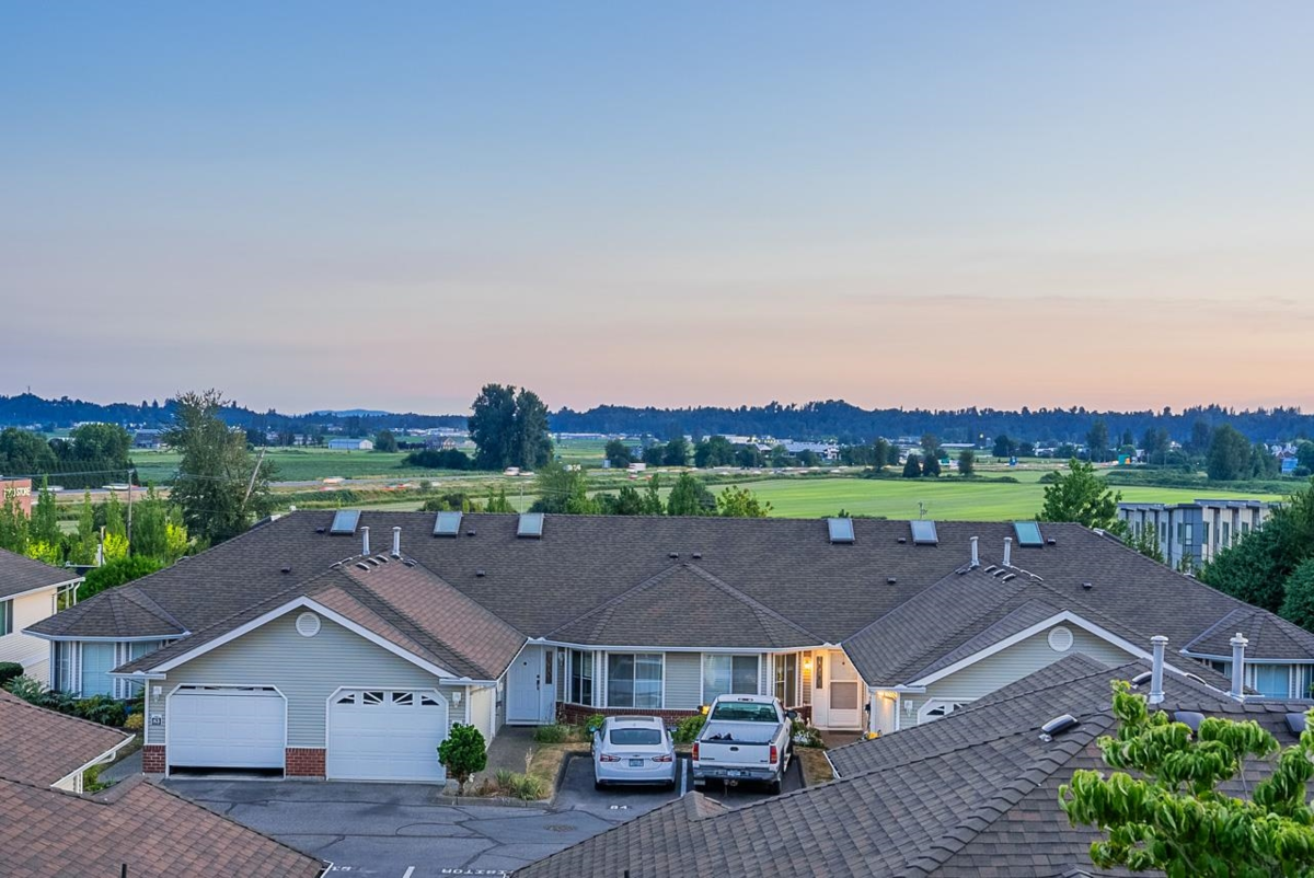 Exterior Rear Photo of 98 1973 Winfield Drive, Abbotsford, BC