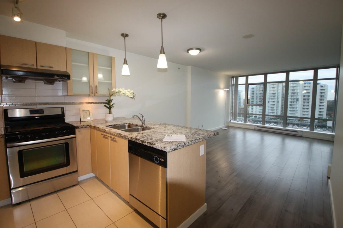 Dining Area Photo of 1207 7888 Saba Road, Richmond, BC