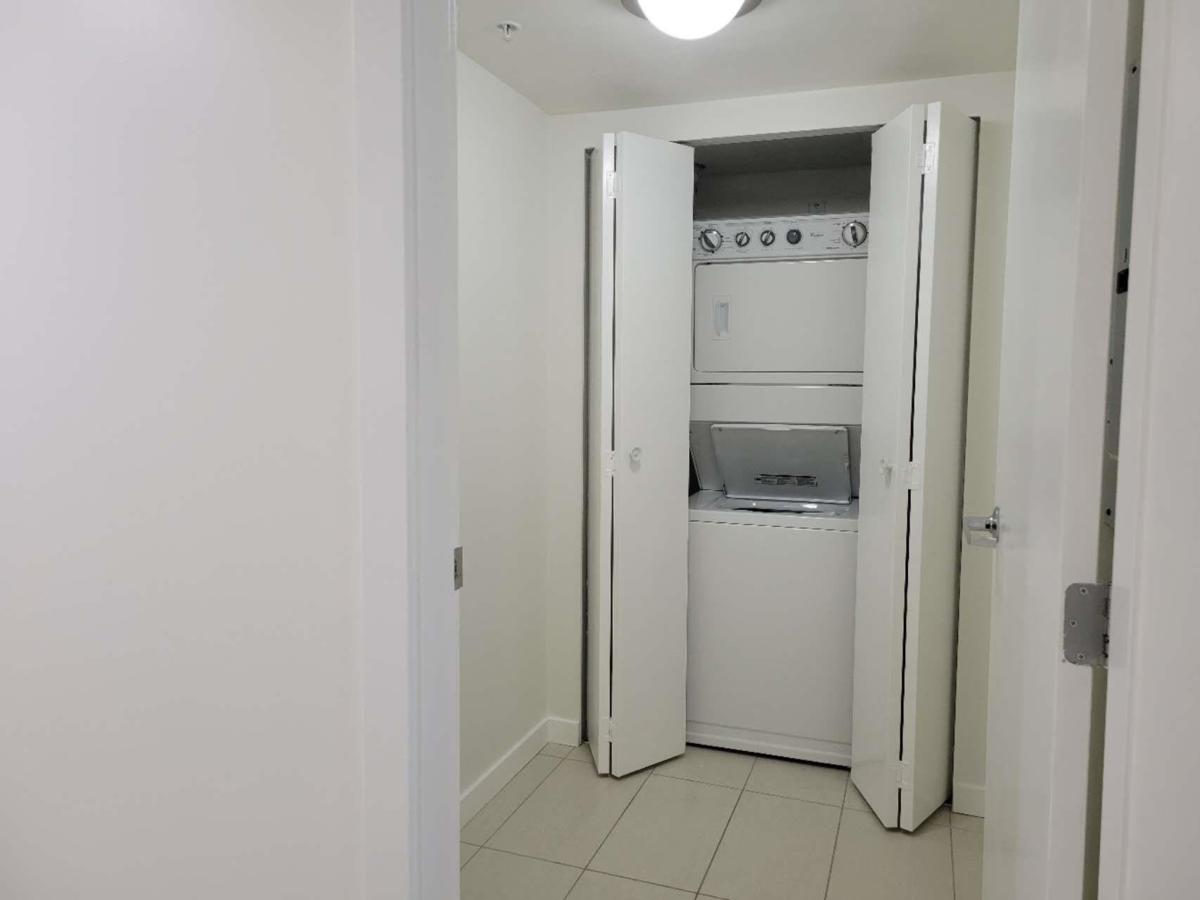 Walk-In Closet Photo of 1207 7888 Saba Road, Richmond, BC