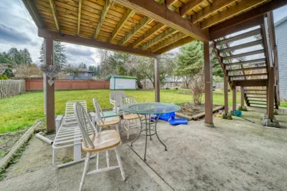 Basement Recreation Room Photo of 11866 98 Avenue, Surrey, BC