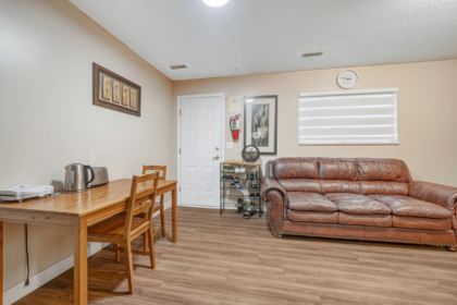 Hallway Photo of 11866 98 Avenue, Surrey, BC