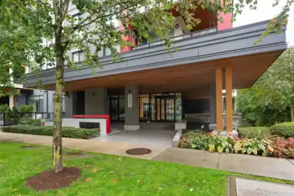 214 3581 Ross Drive, Vancouver, BC, Vancouver — Apartment/Condo for sale
