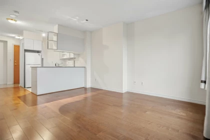 2409 1189 Howe Street, Vancouver, BC, Vancouver — Apartment/Condo for sale