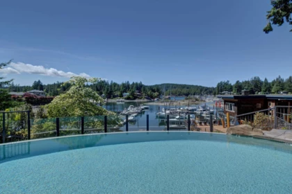 1D 12849 Lagoon Road, Madeira Park, BC, Madeira Park — Townhouse for sale