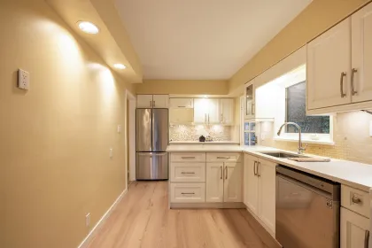111 Bonnymuir Drive, West Vancouver, BC