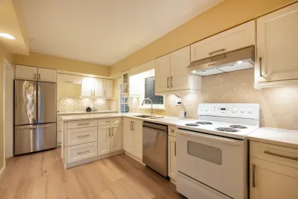 111 Bonnymuir Drive, West Vancouver, BC