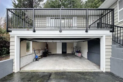 Outdoor Patio Photo of 111 Bonnymuir Drive, West Vancouver, BC