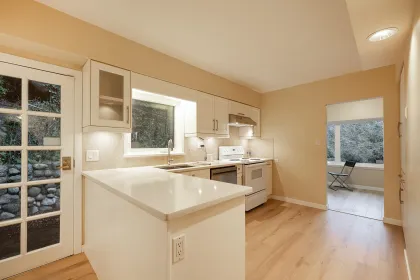 Pantry Photo of 111 Bonnymuir Drive, West Vancouver, BC