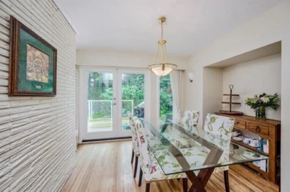 Kitchen Photo of 963 Belmont Avenue, North Vancouver, BC