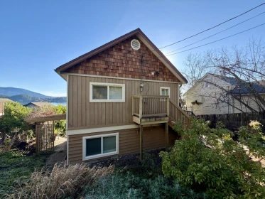 Outdoor Deck Photo of 512 S Fletcher Road, Gibsons, BC