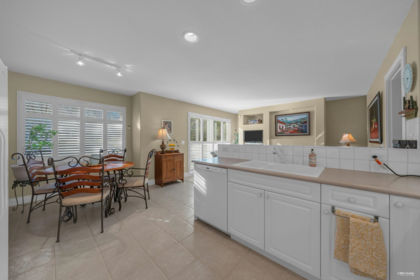 23 3405 Plateau Boulevard, Coquitlam, BC