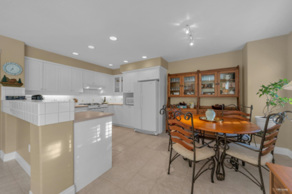 23 3405 Plateau Boulevard, Coquitlam, BC