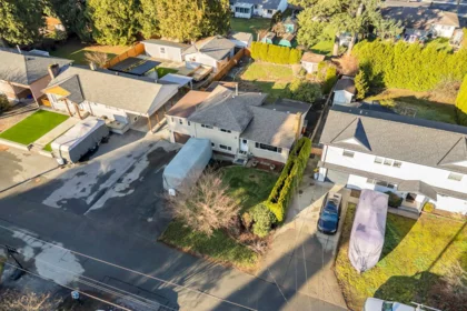 21479 Stonehouse Avenue, Maple Ridge, BC, Maple Ridge — Single Family Residence for sale
