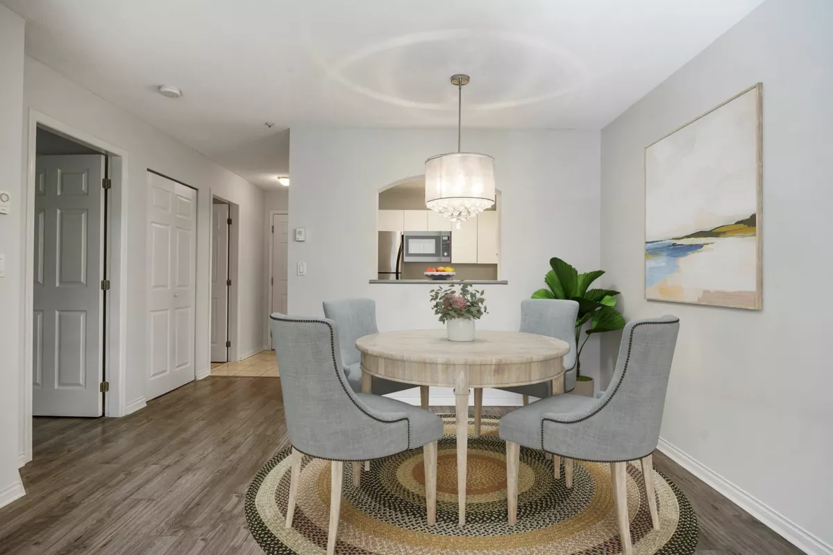 Walk-In Closet Photo of 206 2990 Princess Crescent, Coquitlam, BC