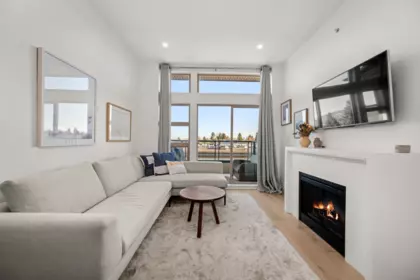 409 4550 Fraser Street, Vancouver, BC, Vancouver — Apartment/Condo for sale