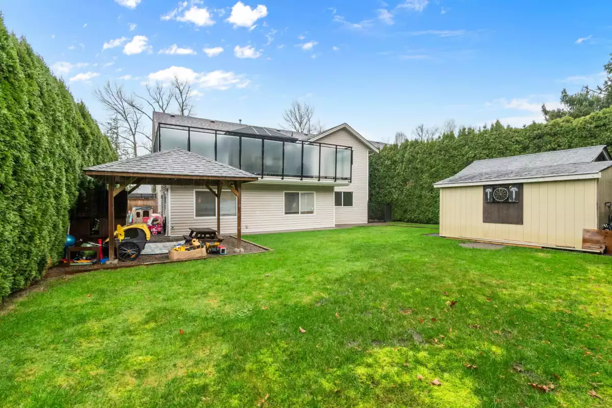 Hot Tub / Spa Photo of 10148 Beaver Crescent, Chilliwack, BC