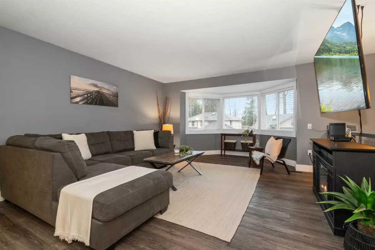 Walk-In Closet Photo of 10148 Beaver Crescent, Chilliwack, BC