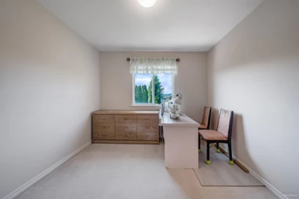 Entry Foyer Photo of 2870 Stanley Place, Coquitlam, BC