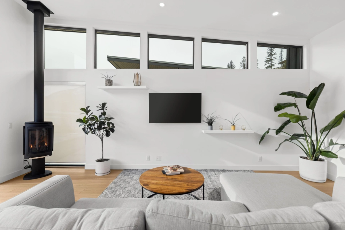 Kitchen Photo of 44 4000 Sunstone Way, Pemberton, BC