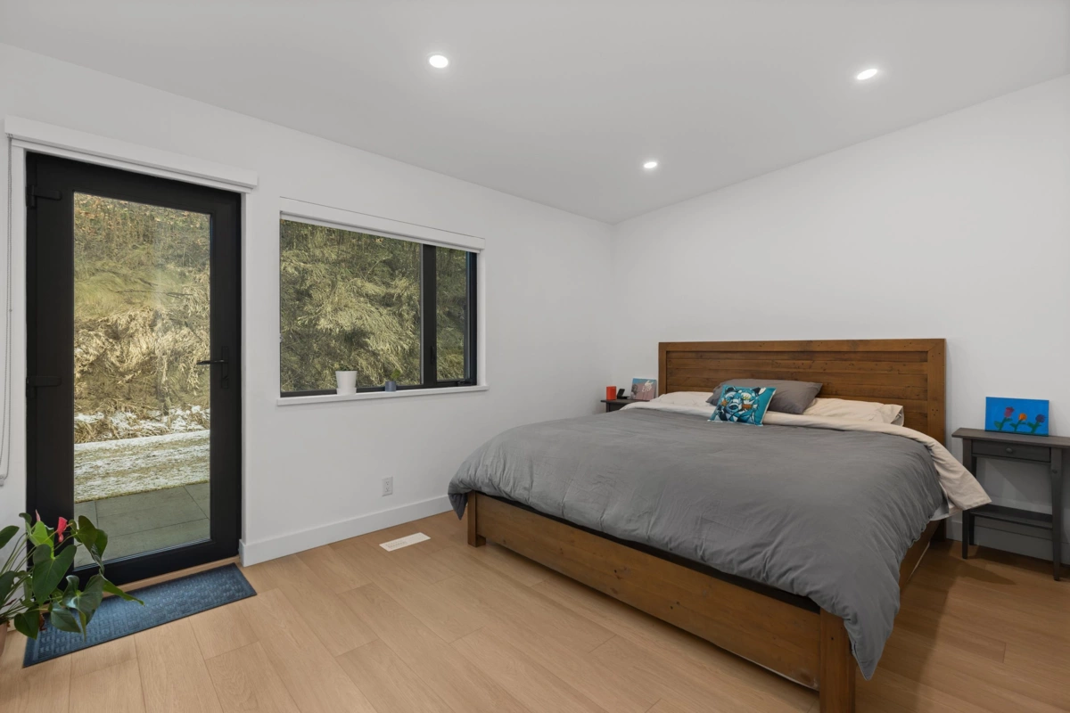 Primary Bedroom Photo of 44 4000 Sunstone Way, Pemberton, BC