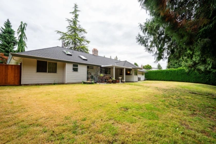 Swimming Pool Photo of 11293 153a Street, Surrey, BC