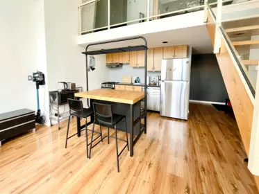 403 933 Seymour Street, Vancouver, BC