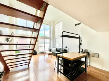 Kitchen Photo of 403 933 Seymour Street, Vancouver, BC