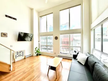 403 933 Seymour Street, Vancouver, BC