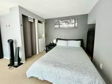 Pantry Photo of 403 933 Seymour Street, Vancouver, BC