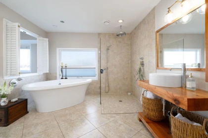A27 415 W Esplanade Avenue, North Vancouver, BC, North vancouver — Single Family Residence for sale