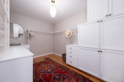 Pantry Photo of A27 415 W Esplanade Avenue, North Vancouver, BC