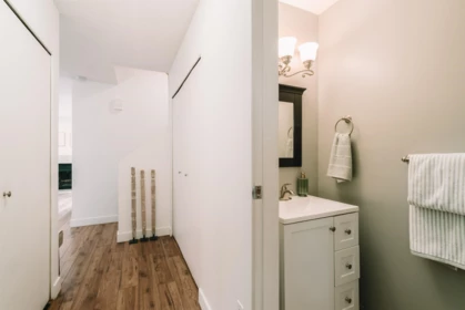 19 230 W 14th Street, North Vancouver, BC, North Vancouver — Townhouse for sale
