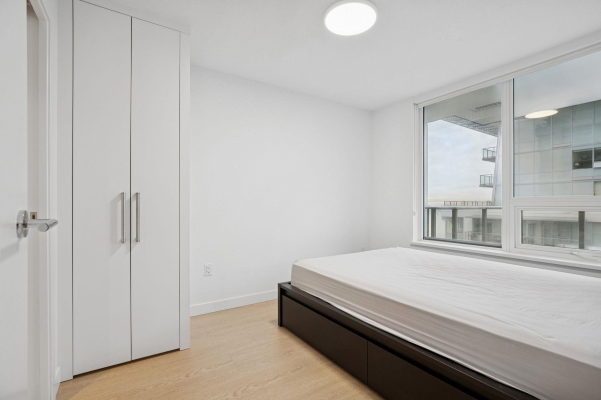 Powder Room Photo of 2607 908 Quayside Drive, New Westminster, BC