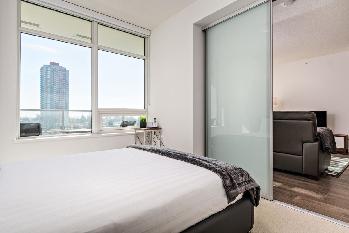 Primary Bathroom Photo of 603 6461 Telford Avenue, Burnaby, BC