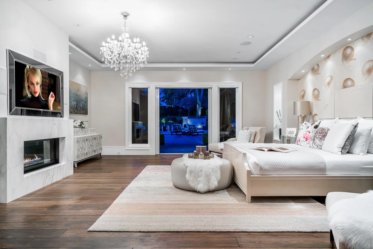 Basement Recreation Room Photo of 13283 56 Avenue, Surrey, BC