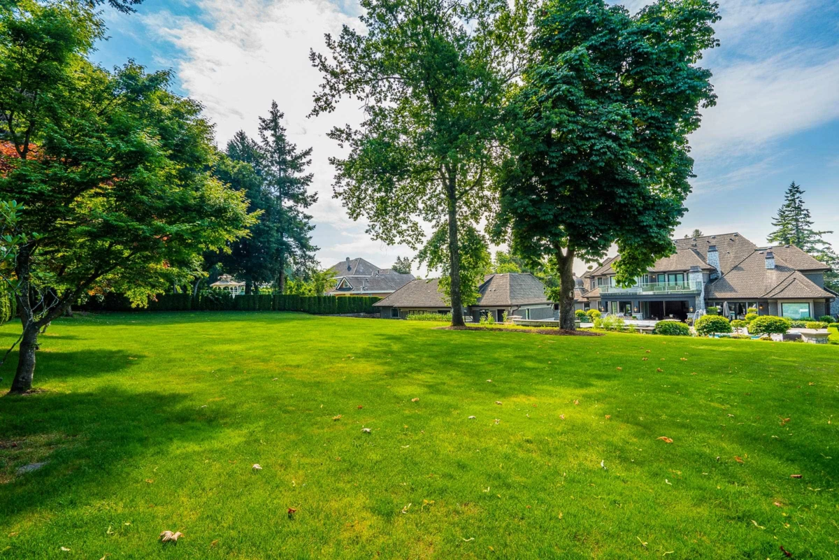 Fitness Center Photo Near 13283 56 Avenue, Surrey, BC