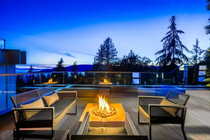 5325 Montiverdi Place, West Vancouver, BC