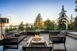 5325 Montiverdi Place, West Vancouver, BC