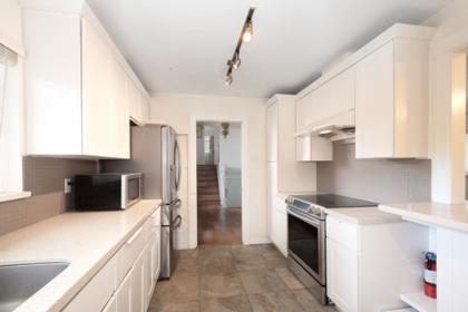 Basement Recreation Room Photo of 8240 Manson Drive, Burnaby, BC