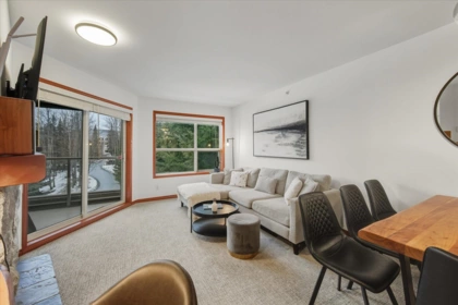 Breakfast Nook Photo of 442 4800 Spearhead Drive, Whistler, BC