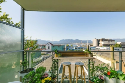 302 933 E Hastings Street, Vancouver, BC, Hastings — 2 bed apartment/condo for sale
