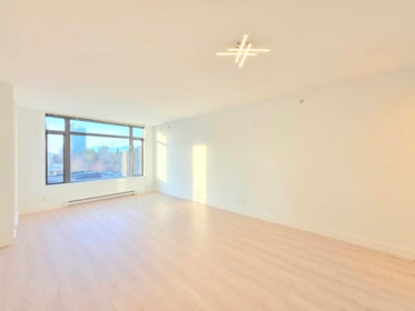 602 3660 Vanness Avenue, Vancouver, BC, Vancouver — Apartment/Condo for sale