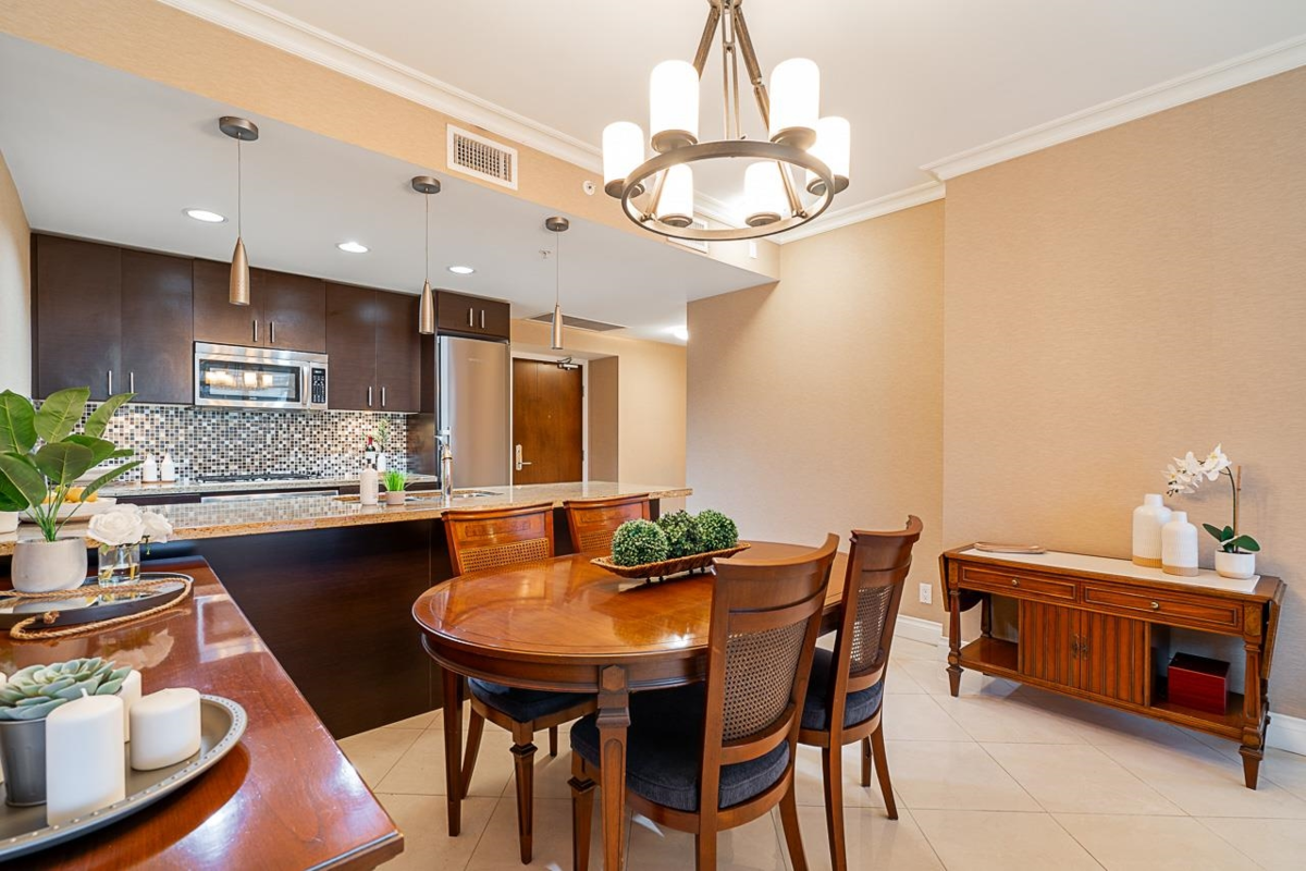 Dining Area Photo of 905 172 Victory Ship Way, North Vancouver, BC