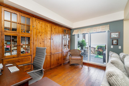 Basement Recreation Room Photo of 107 1120 Tsatsu Shores Drive, Delta, BC